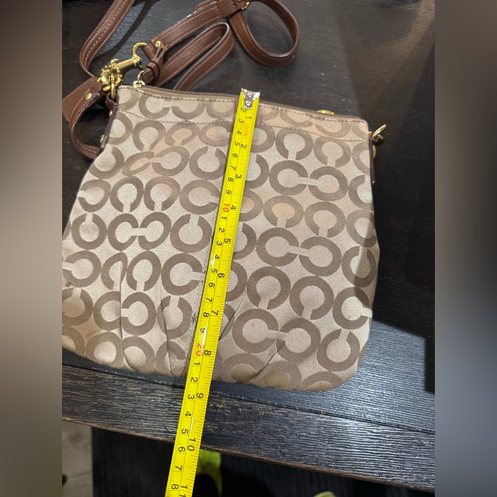 Coach Preloved bag - Picture 7 of 9